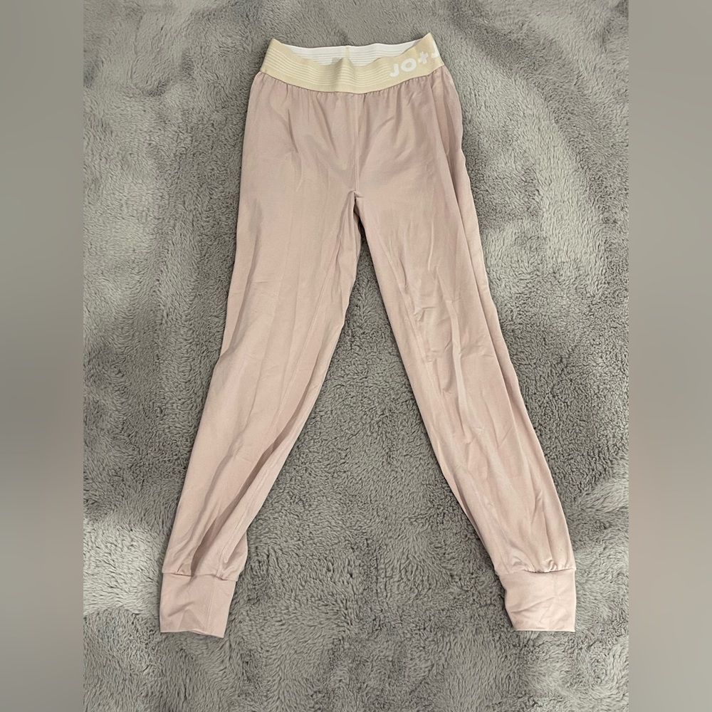 Light pink joggers from jo&jax (barely worn)